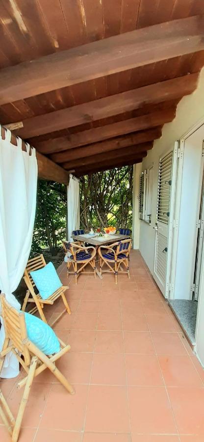 Apartamento Stazzo San Teodoro L'Olivastro Piscina Condivisa Exterior foto