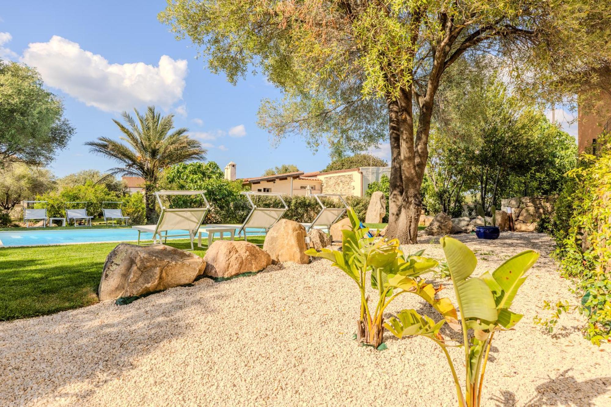 Apartamento Stazzo San Teodoro L'Olivastro Piscina Condivisa Exterior foto